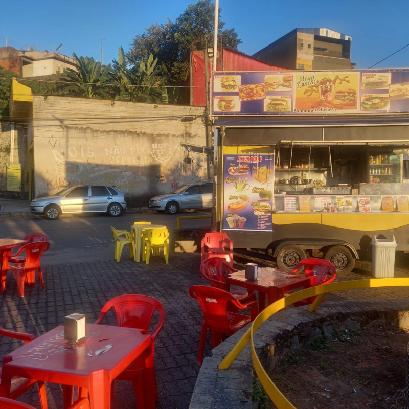 Mega lanches Itaqua  Itaquaquecetuba SP